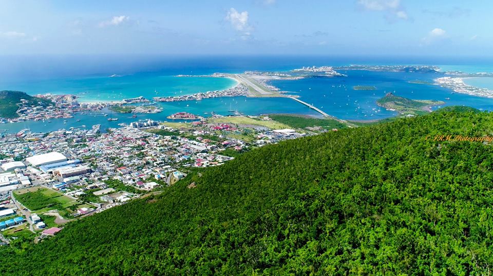 26239666_10155512754281387_50216415452119359_n