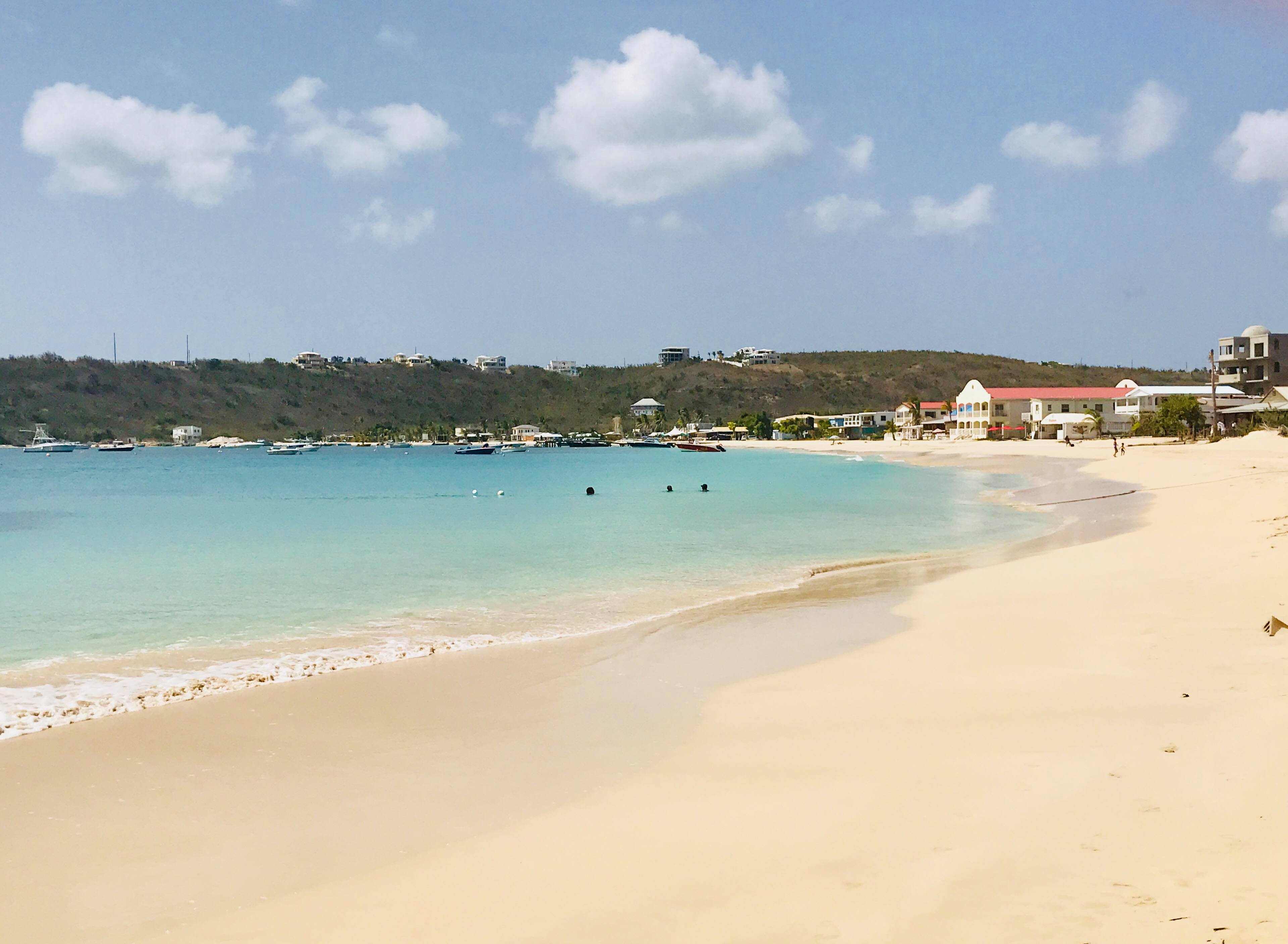 34881841_679142242440685_3773560031497158656_n