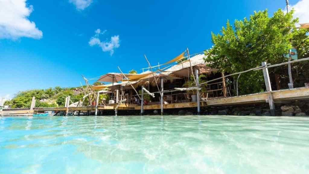 Close to the Ocean - Restaurant-Le-Kariburi