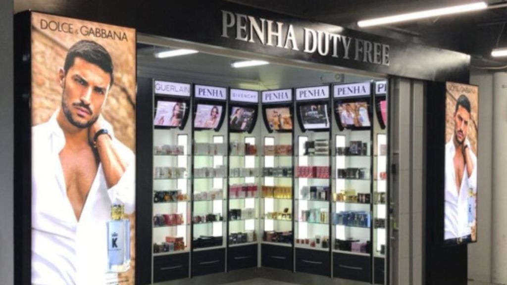 Penha im Flughafen für zollfreien Einkauf