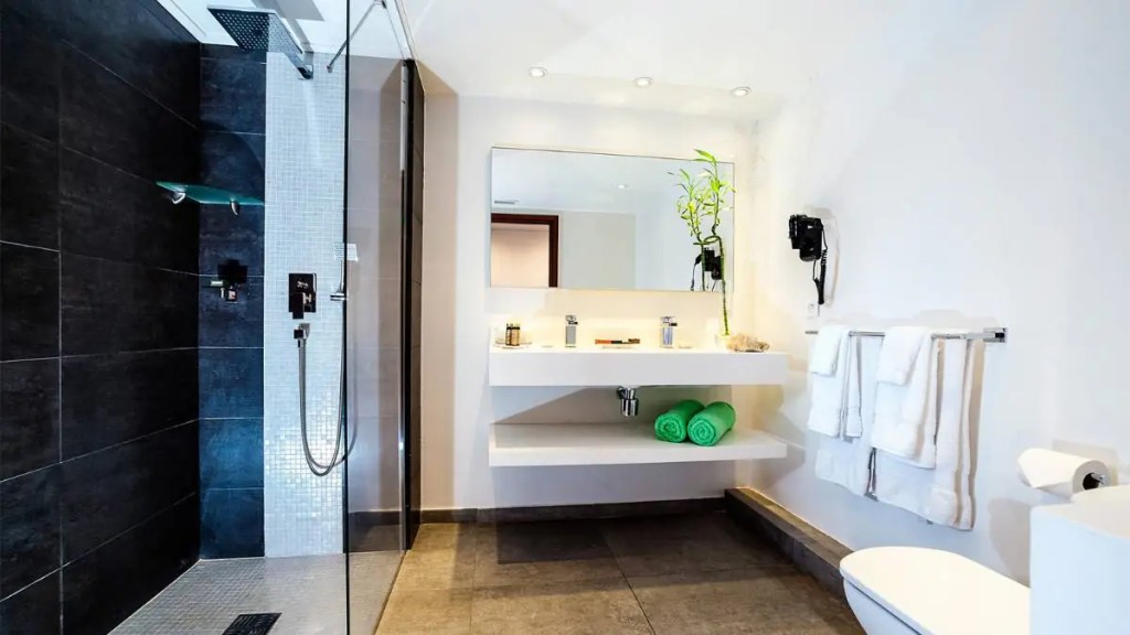 Modern Style Badezimmer