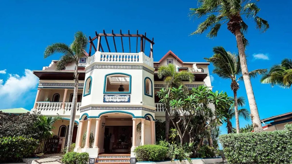 Le Petit Hotel in SXM